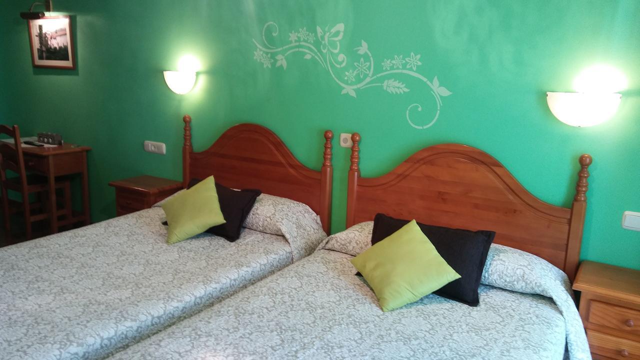 Hostal Ekaitza Ξενοδοχείο Lesaka Εξωτερικό φωτογραφία